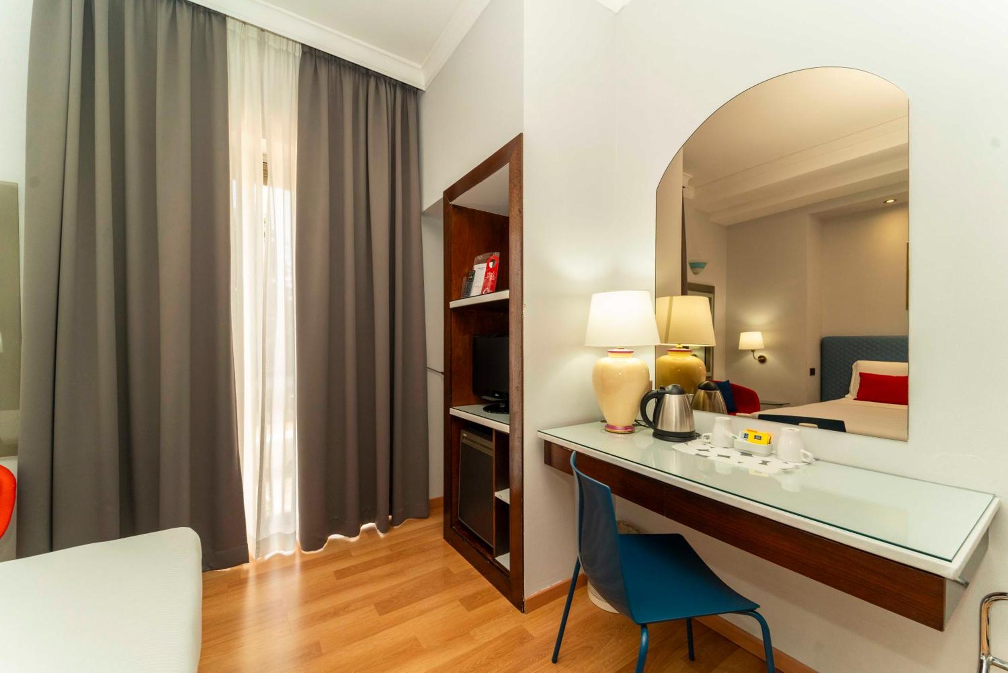 Double or Twin Room,1668045870:JPEG